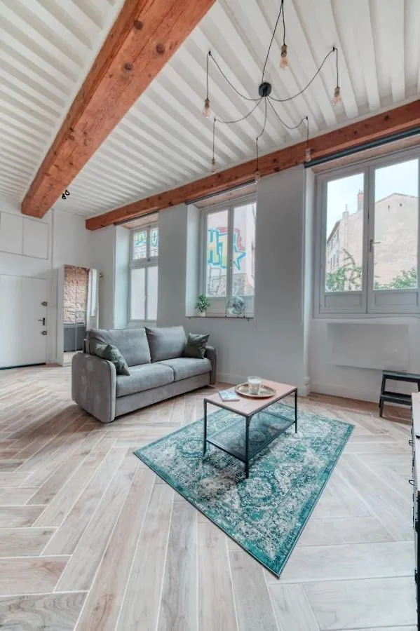 Le Pouteau Authentic Charm 2-Bedroom Apartment In Croix Rousse Lyon Frankrig